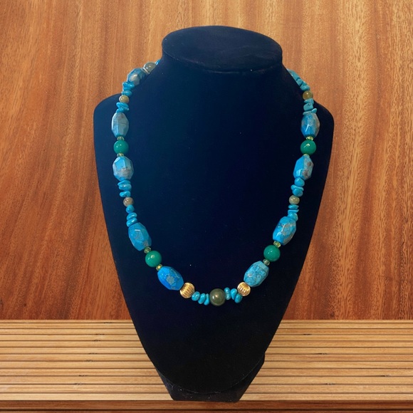 New Natural Turquoise, Pure Gold, & Jade Handmade Necklace Blue Gold Green NWT - Picture 6 of 15